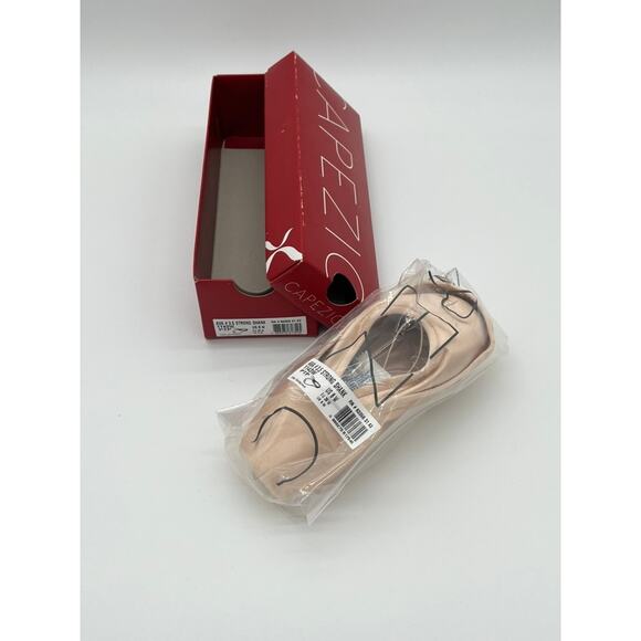 CAPEZIO "Ava" #3.5 Strong Shank Pointe Shoe (US 8 Wide) NWT - Picture 3 of 9